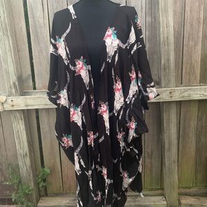 Angie Skull print long kimono